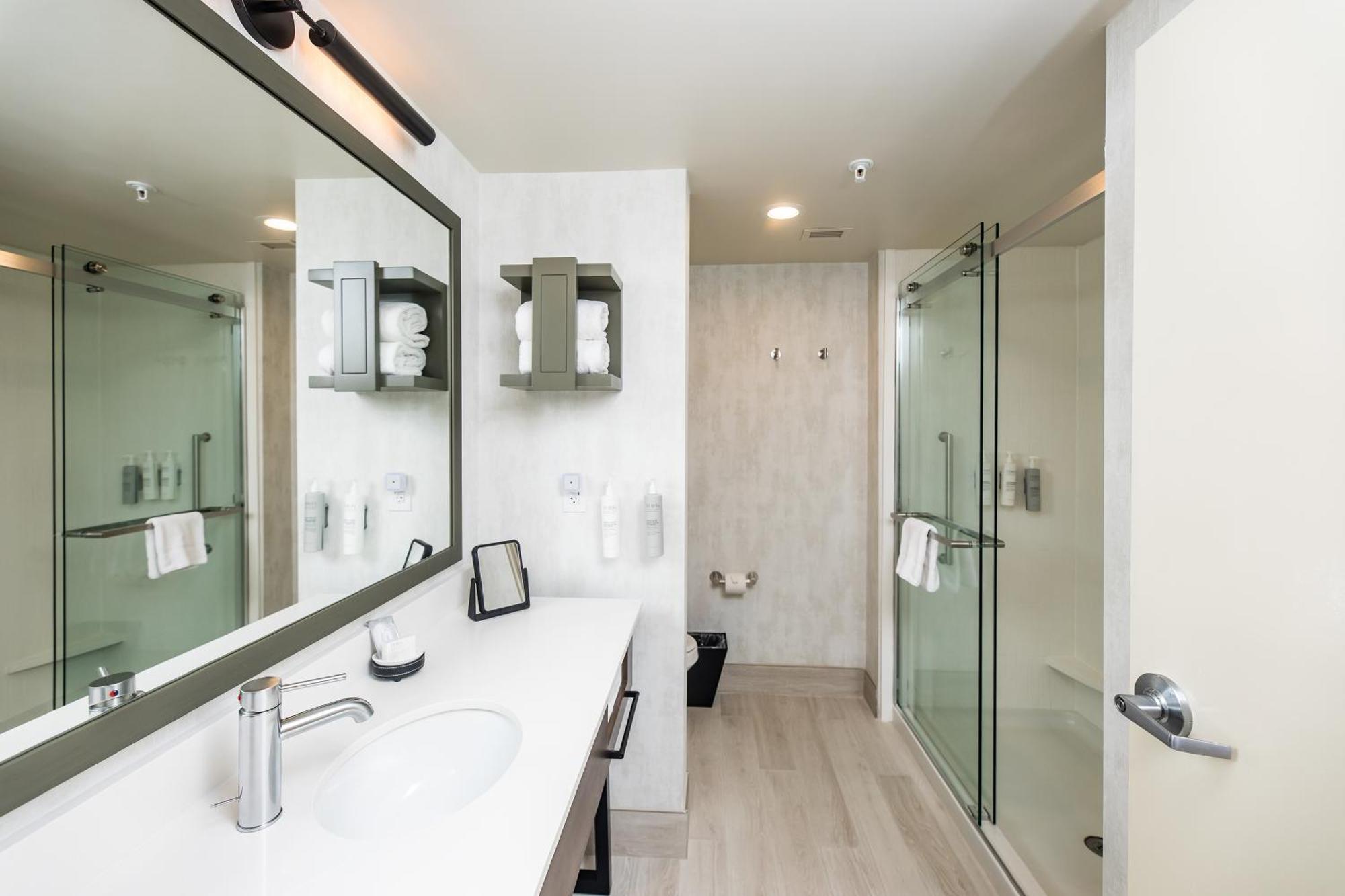 Hampton Inn & Suites Dobson Экстерьер фото